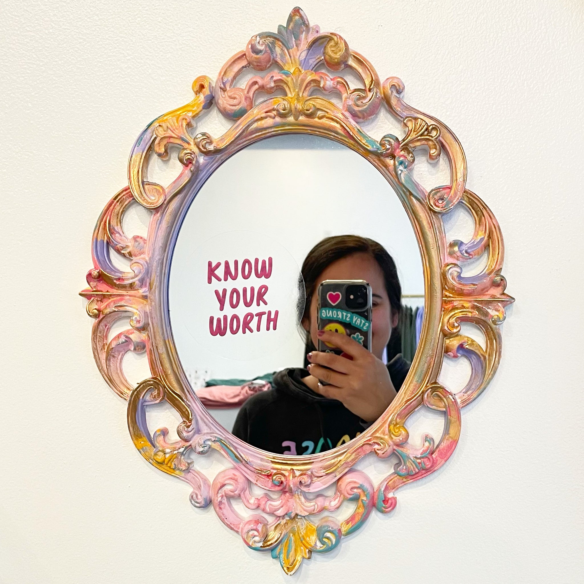 KNOW YOUR WORTH - Mirror Affirmation